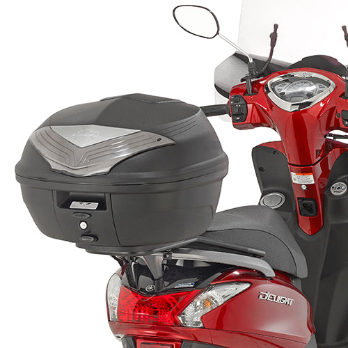 Attacco posteriore Kappa KR2134 montato su Yamaha D'elight 125 con bauletto MONOLOCK, bauletto non incluso, foto ufficiale Kappa