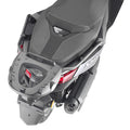 Attacco posteriore Kappa KR2167 montato su Yamaha X-Max, vista posteriore dall'alto, bauletto non incluso, foto ufficiale Kappa