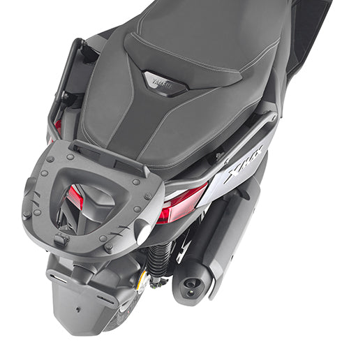 Attacco posteriore Kappa KR2167 montato su Yamaha X-Max, vista posteriore dall'alto, bauletto non incluso, foto ufficiale Kappa