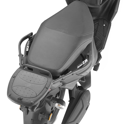 Attacco posteriore Kappa KR2168 con piastra MONOLOCK montato su Yamaha Cygnus RayZR 125, bauletto non incluso, foto ufficiale Kappa
