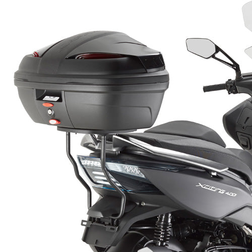 Attacco posteriore Kappa KR6104M per bauletto Monolock montato su Kymco Xciting 400i, bauletto non incluso, foto ufficiale Kappa