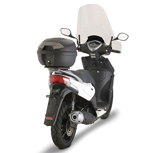 Attacco posteriore Kappa KR6106 per bauletto Monolock montato su Kymco Agility R16+, bauletto non incluso, foto ufficiale Kappa