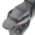 Attacco posteriore Kappa KR6121 montato su Kymco Dink con piastra Monolock, bauletto non incluso, foto ufficiale Kappa