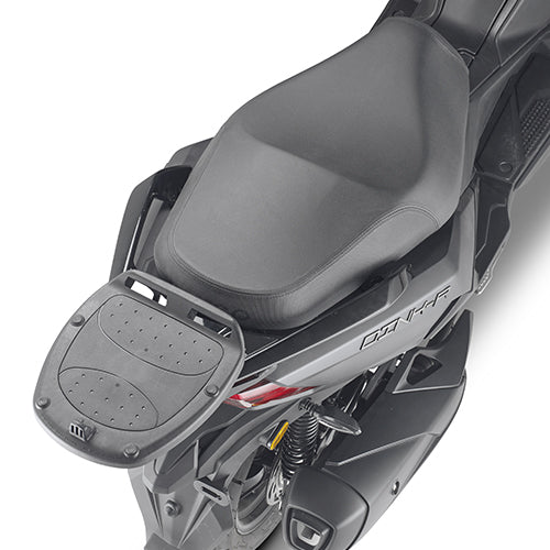 Attacco posteriore Kappa KR6121 montato su Kymco Dink con piastra Monolock, bauletto non incluso, foto ufficiale Kappa