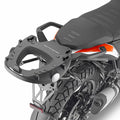 Attacco posteriore Kappa KR7711 per KTM 390 Adventure montato con piastra, bauletto non incluso, foto ufficiale Kappa