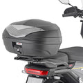Attacco posteriore Kappa KR8830 per Super Soco CPX montato sullo scooter con bauletto non incluso, foto ufficiale Kappa
