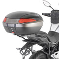 Attacco posteriore Kappa KR9221 per CFMOTO 650 MT e 700 MT montato con bauletto Kappa non incluso, foto ufficiale Kappa