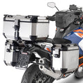 Attacco posteriore Kappa KRA7713 in alluminio nero per KTM 1290 Super Adventure montato con bauletto e valigie Kappa, foto ufficiale Kappa