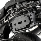 Tool Box Kappa KS250 montata con il kit KS250KIT sul portavaligie laterale di una moto, vista dal lato destro