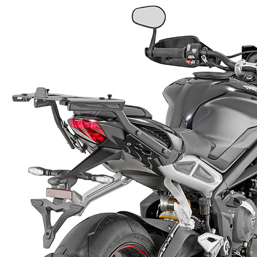 Attacco posteriore Kappa KZ6412 montato sulla Triumph Street Triple 765, bauletto non incluso, foto ufficiale Kappa