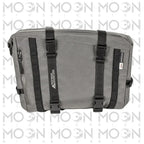 Kappa RA316 borsa laterale grigia vista frontale con cinghie di compressione e fibbie, foto del prodotto