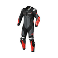 Macna Chromiq 1pc 166.4212.132 tuta moto in pelle nera e rossa, vista frontale