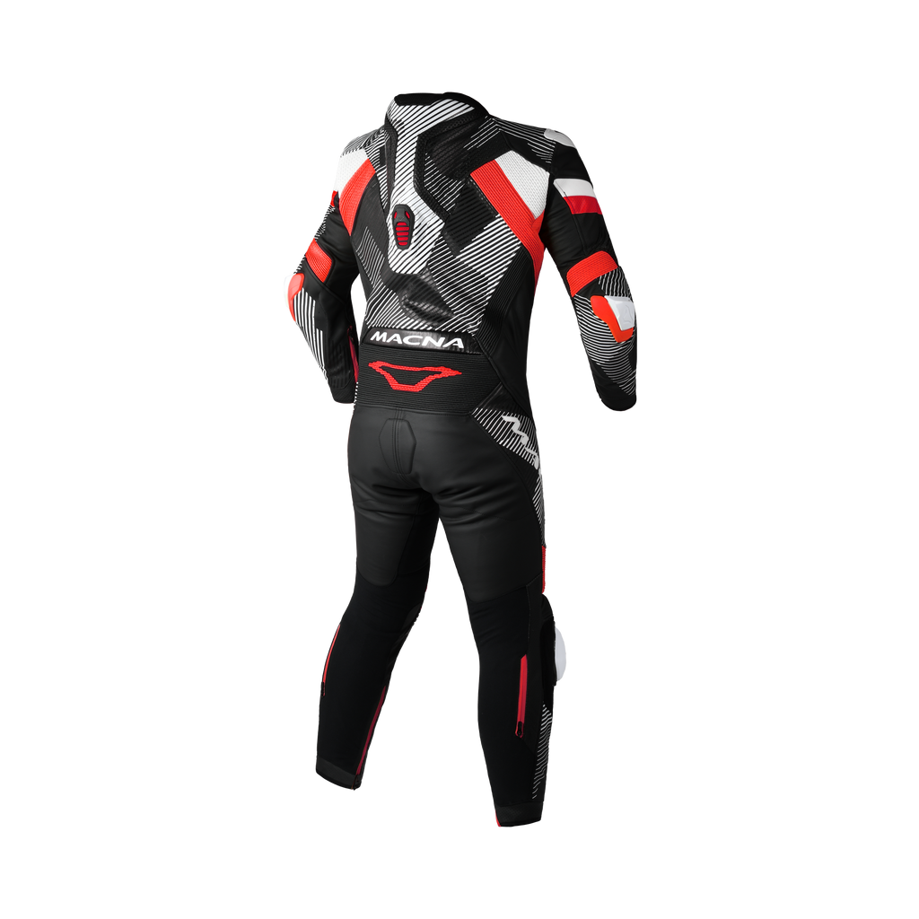 Macna Ignite 1pc 166.4207.132 tuta pelle nero rosso bianco, retro con gobba Aeroback
