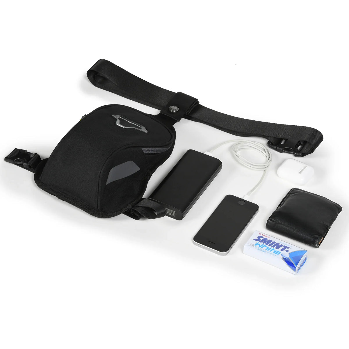 Macna Leg Bag Basic con telefono, portafoglio e documenti che può contenere