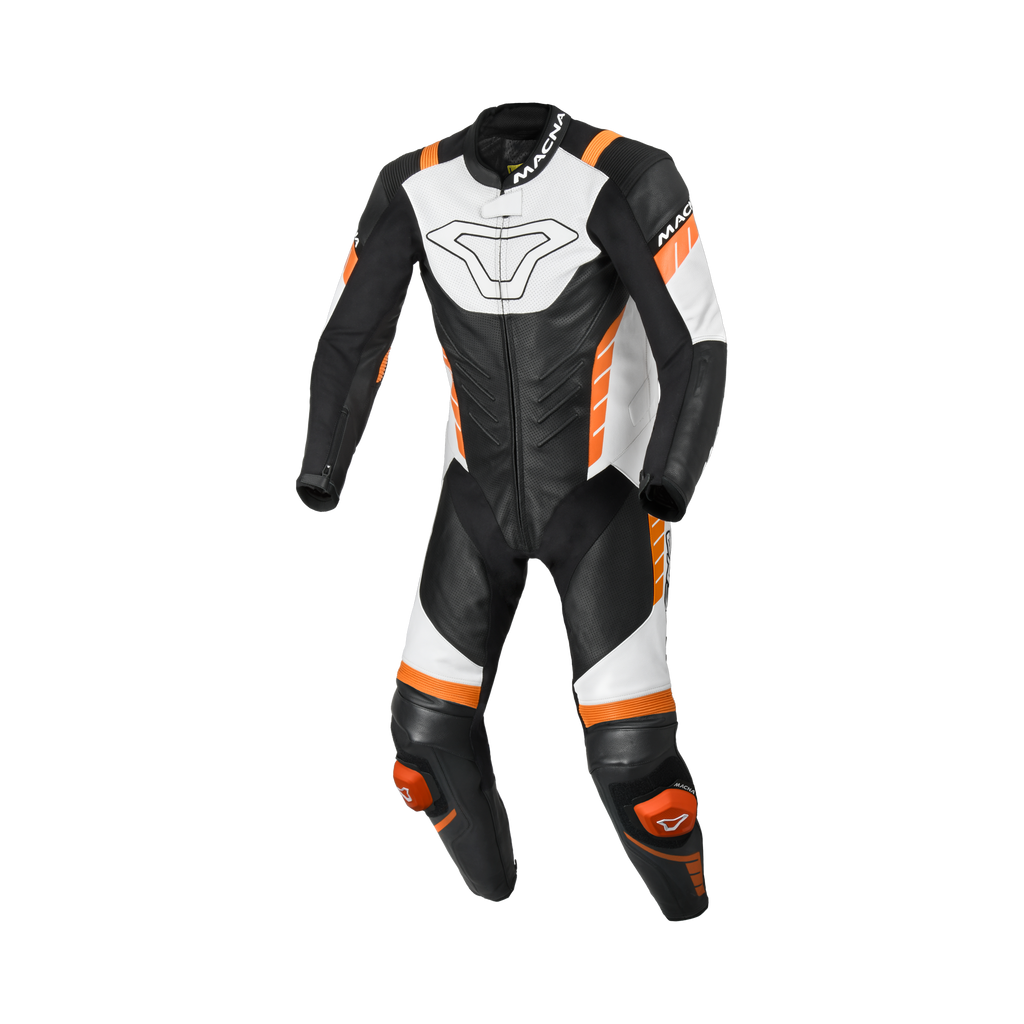 Macna Varshall 1pc Nero/Bianco/Arancio tuta moto intera in pelle CE Classe AA uomo, vista fronte
