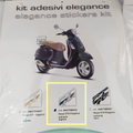 Kit adesivi Elegance originale Piaggio 606079M0002 per Vespa GTS: scheda colori con la variante antracite/argento evidenziata