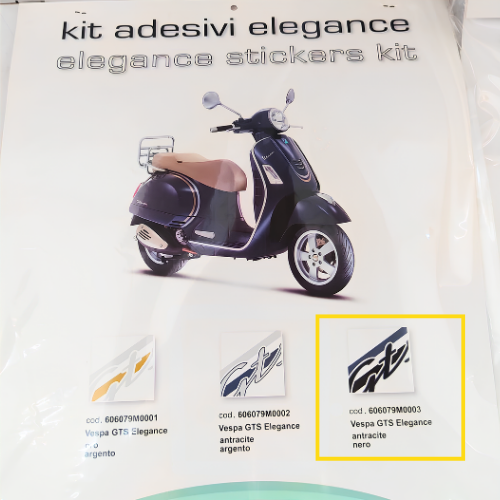 Kit adesivi Elegance originale Piaggio 606079M0003 per Vespa GTS: scheda colori con la variante antracite/nero evidenziata