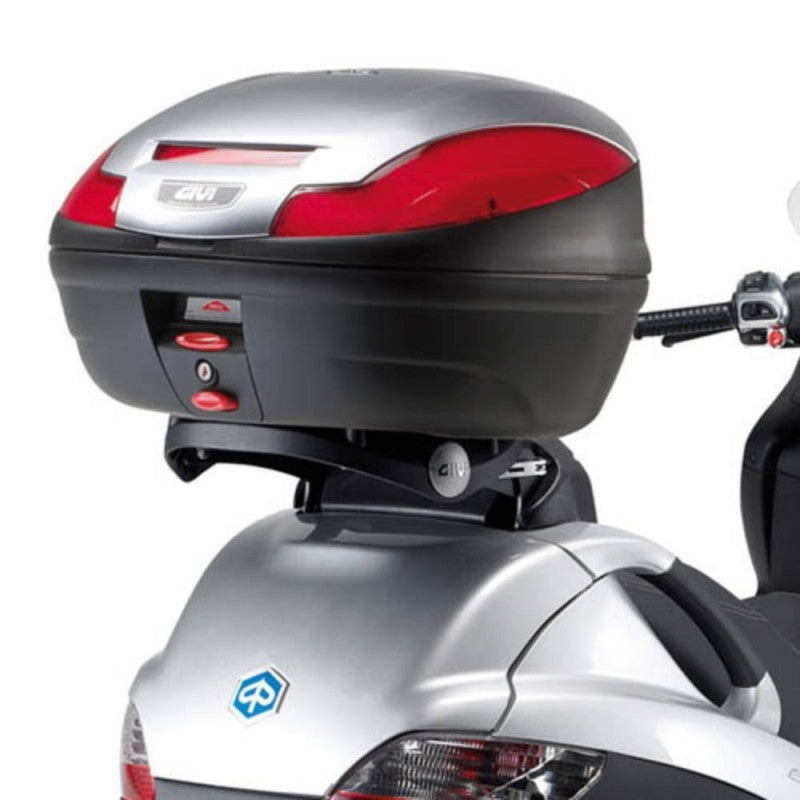 Kappa KR134M Attacco Posteriore Bauletto Monolock – Piaggio MP3 125-250-300-400 (2006-2014) Ricambi - Moon Bike - Vista 1