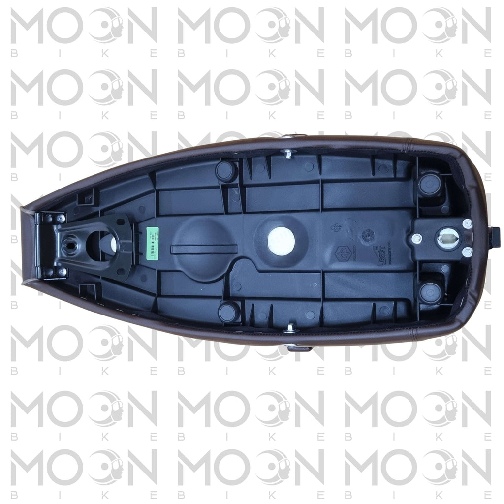 Sella Completa Marrone Vespa PX 70° Anniversario Originale Piaggio 1B003671 - Moon Bike S.r.l.Sella ScooterPiaggioMoon Bike S.r.l.