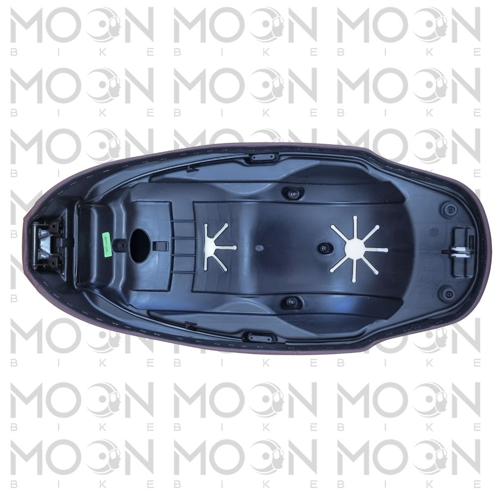 Sella Marrone Originale Piaggio Beverly 125 300 RST 2010 - 2016 67323200C2 - Moon Bike S.r.l.SellaPIAGGIOMoon Bike S.r.l.